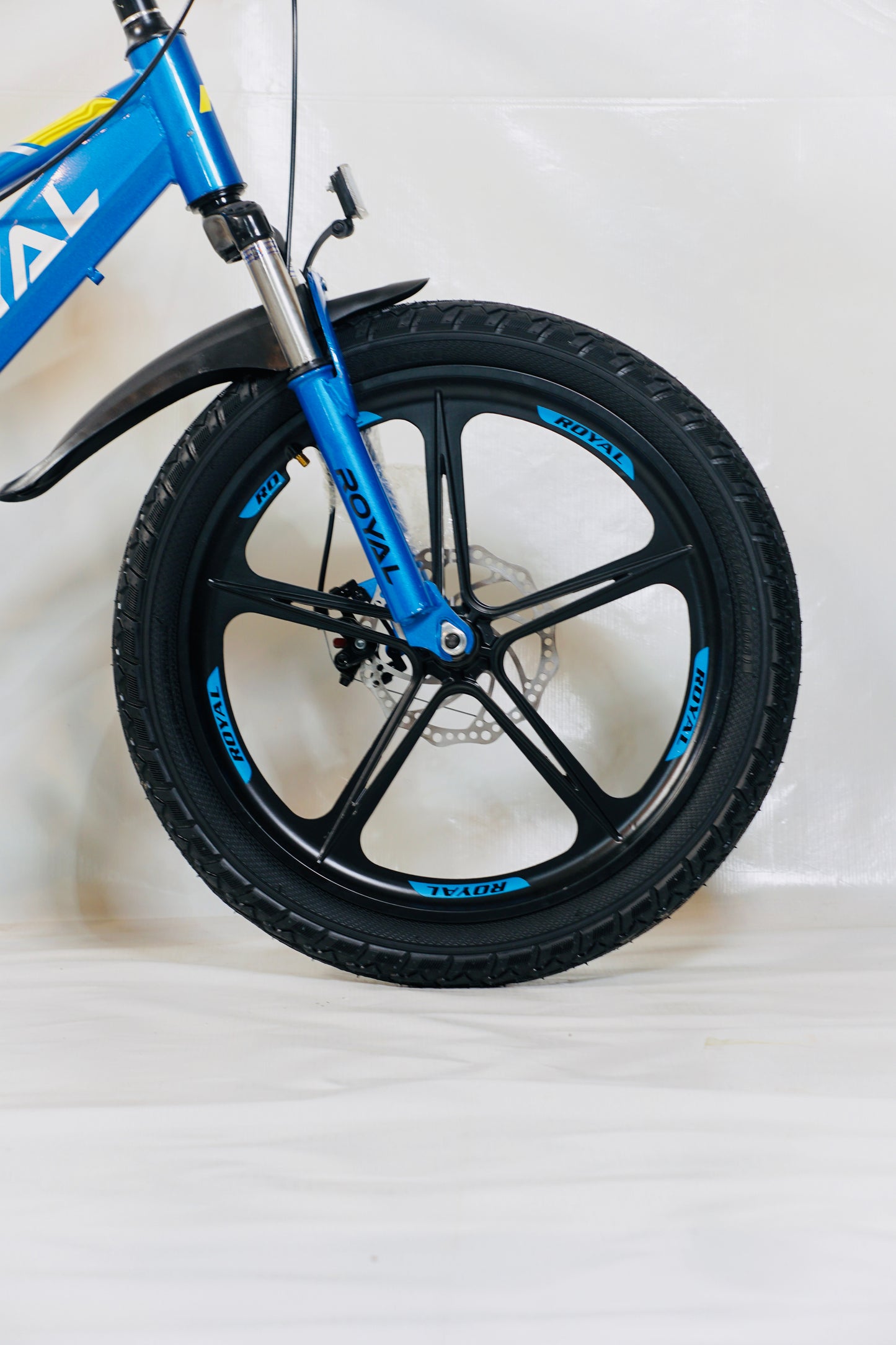 Royal Premium 20 Inch Kids' Bicycle in Blue Color
