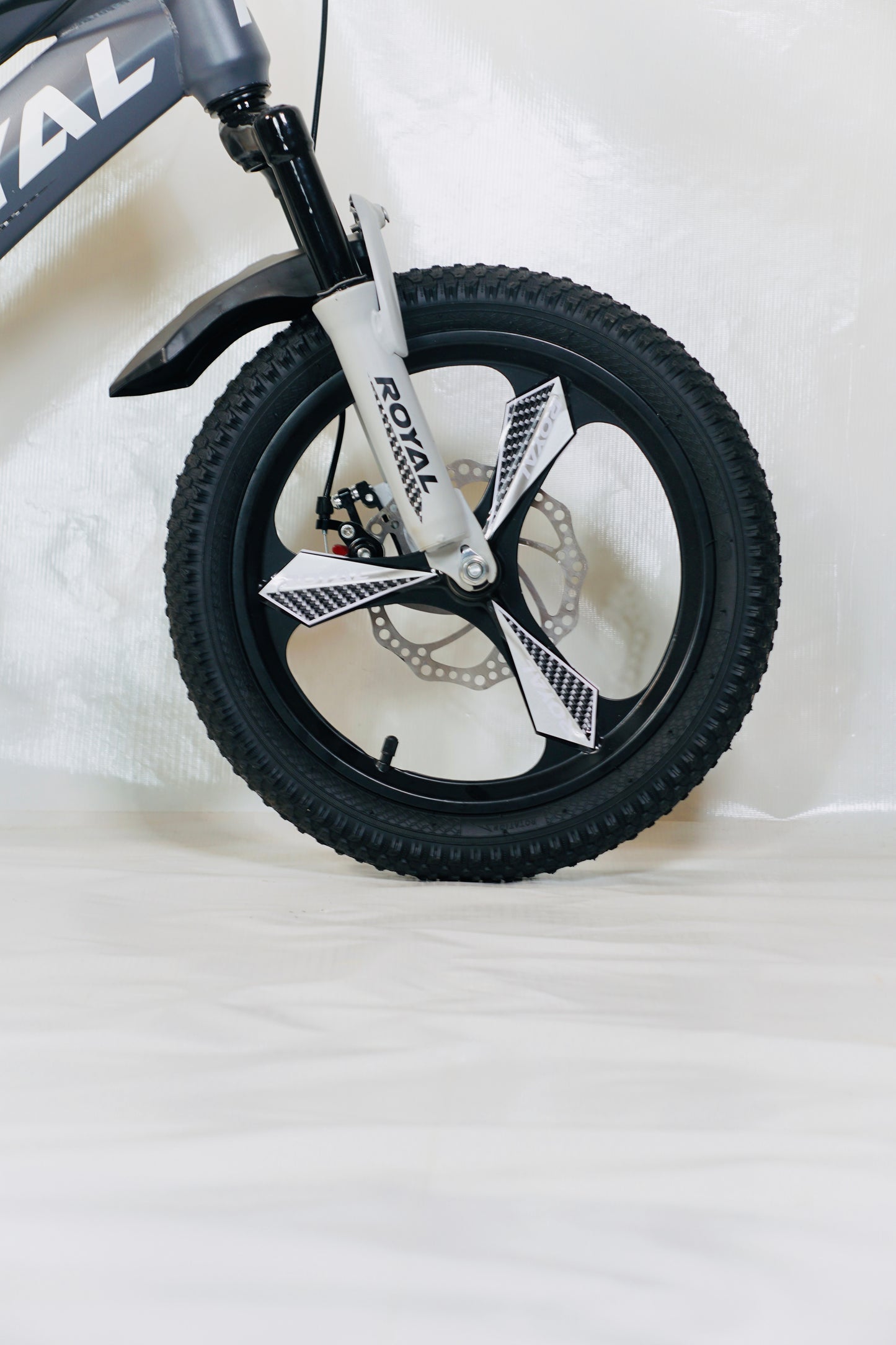 Royal Premium 16 Inch Kids' Bicycle in Grey Color