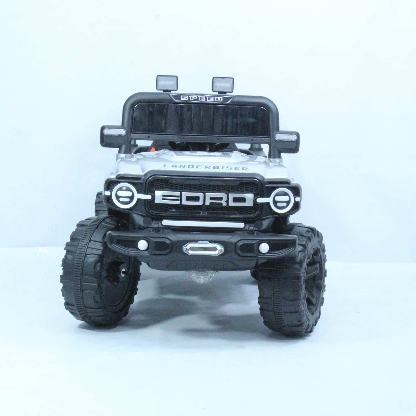 Kids’ Electric Jeep Adventure for Young Explorers