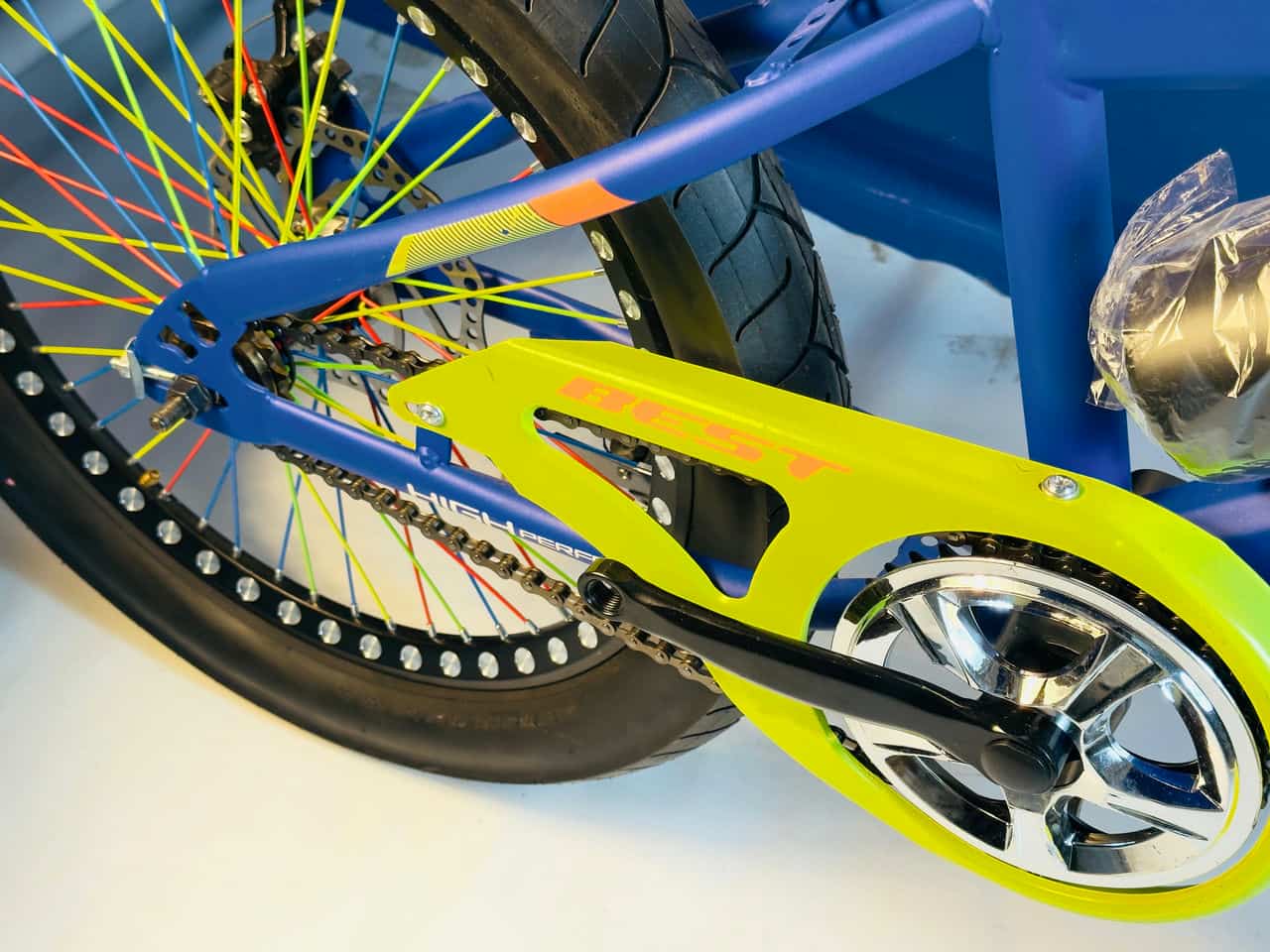 BEST Kids Fat Tyre Bicycle with Hydraulic Shocks