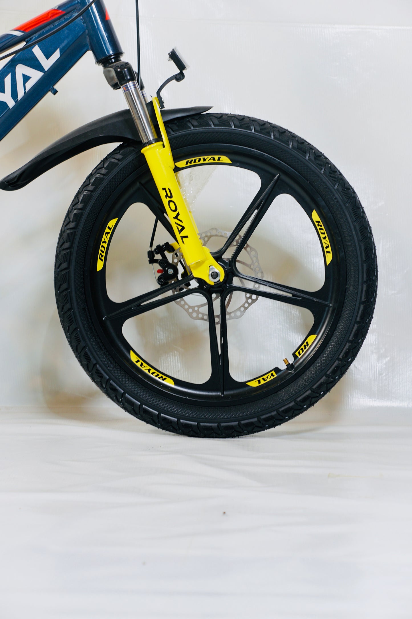Royal Premium 20 Inch Kids' Bicycle in Yellow Color