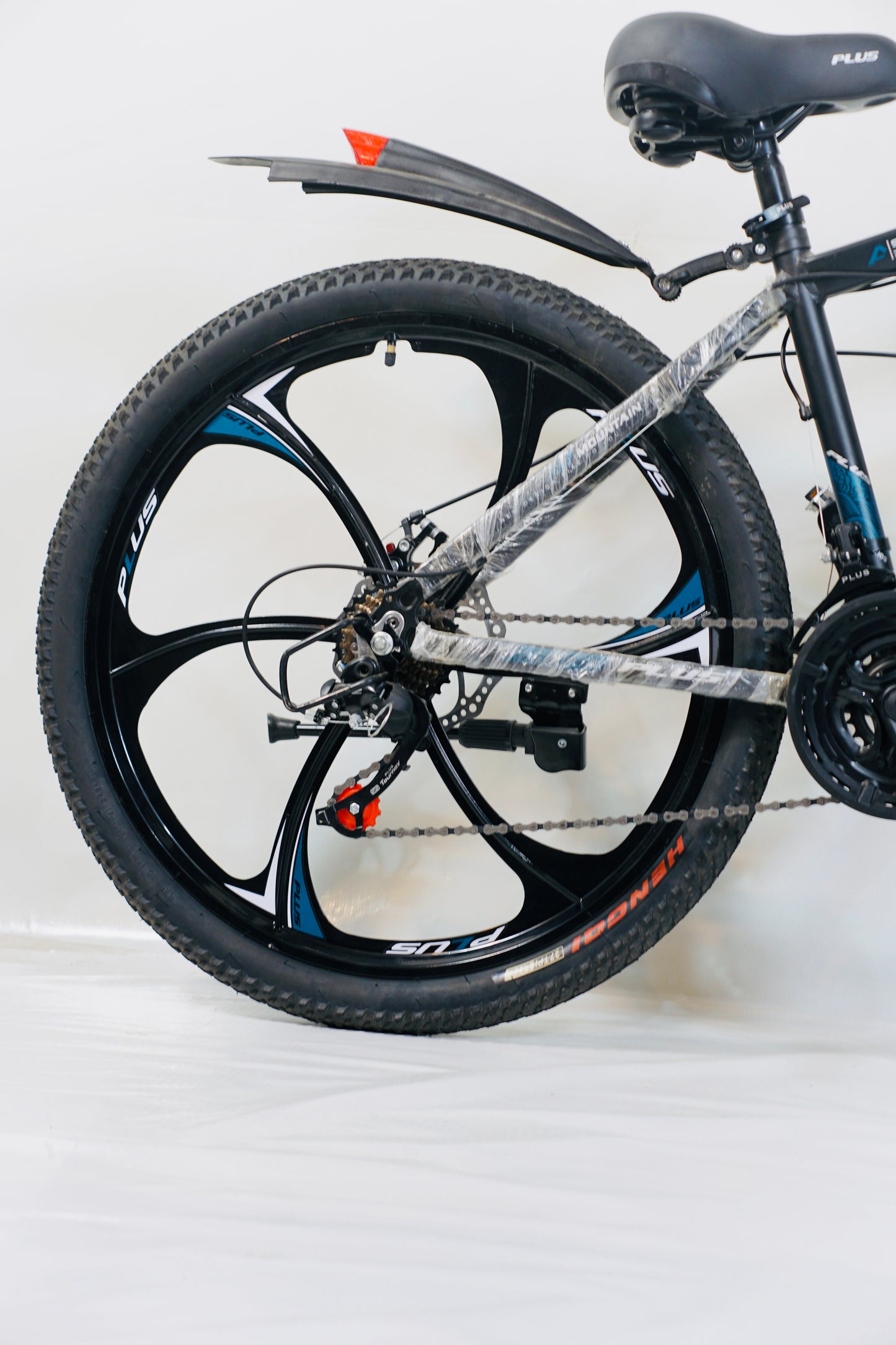 Plus 26 Inch Mountain Bike 24 Speed Gear System in Slate Blue Color
