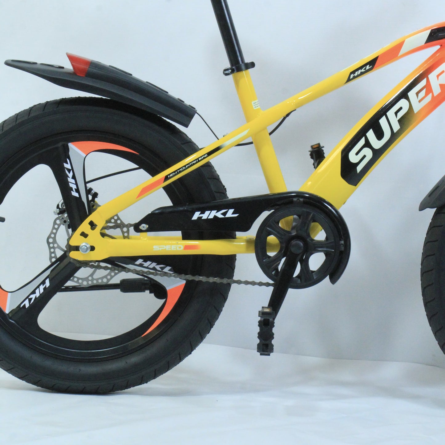 SUPER Kids’ Bicycle In Orange And Yellow Color