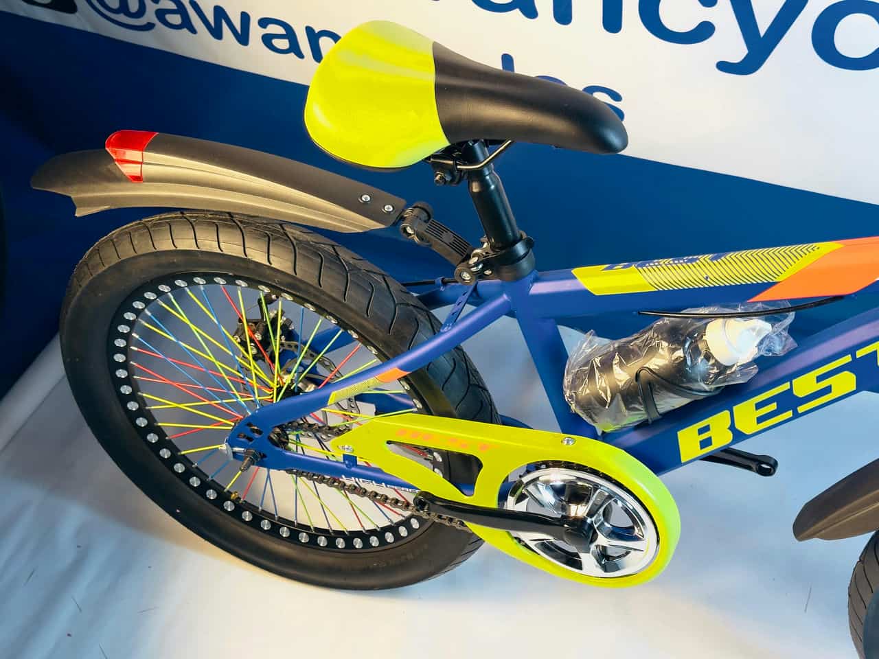 BEST Kids Fat Tyre Bicycle with Hydraulic Shocks