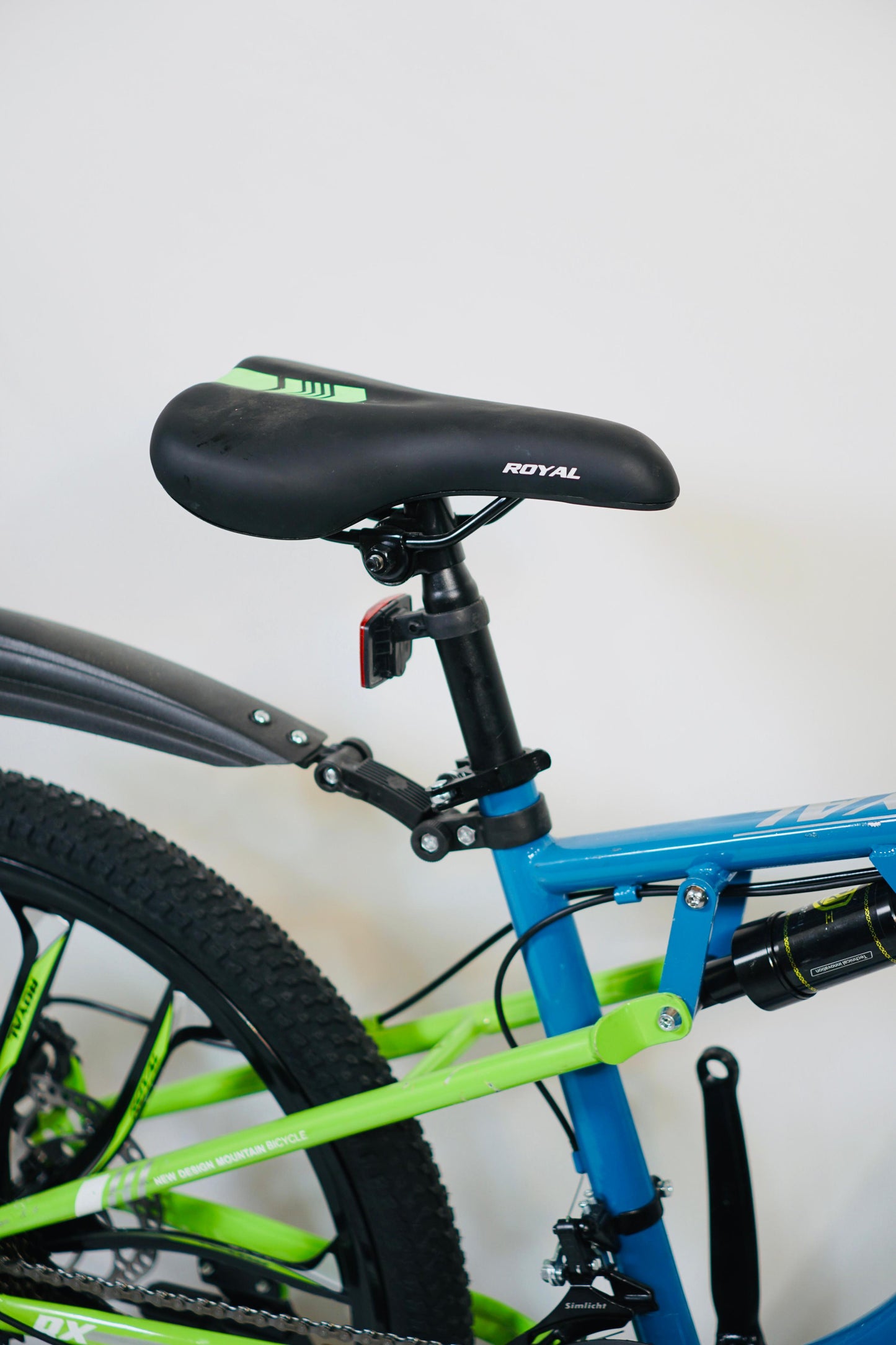 24 Inch Gear Cycle with Dual Disc Brakes & Hydraulic Shocks Blue Color