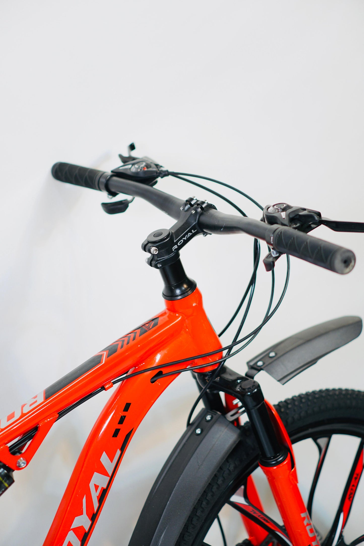 24 Inch Gear Cycle with Dual Disc Brakes & Hydraulic Shocks Red Color