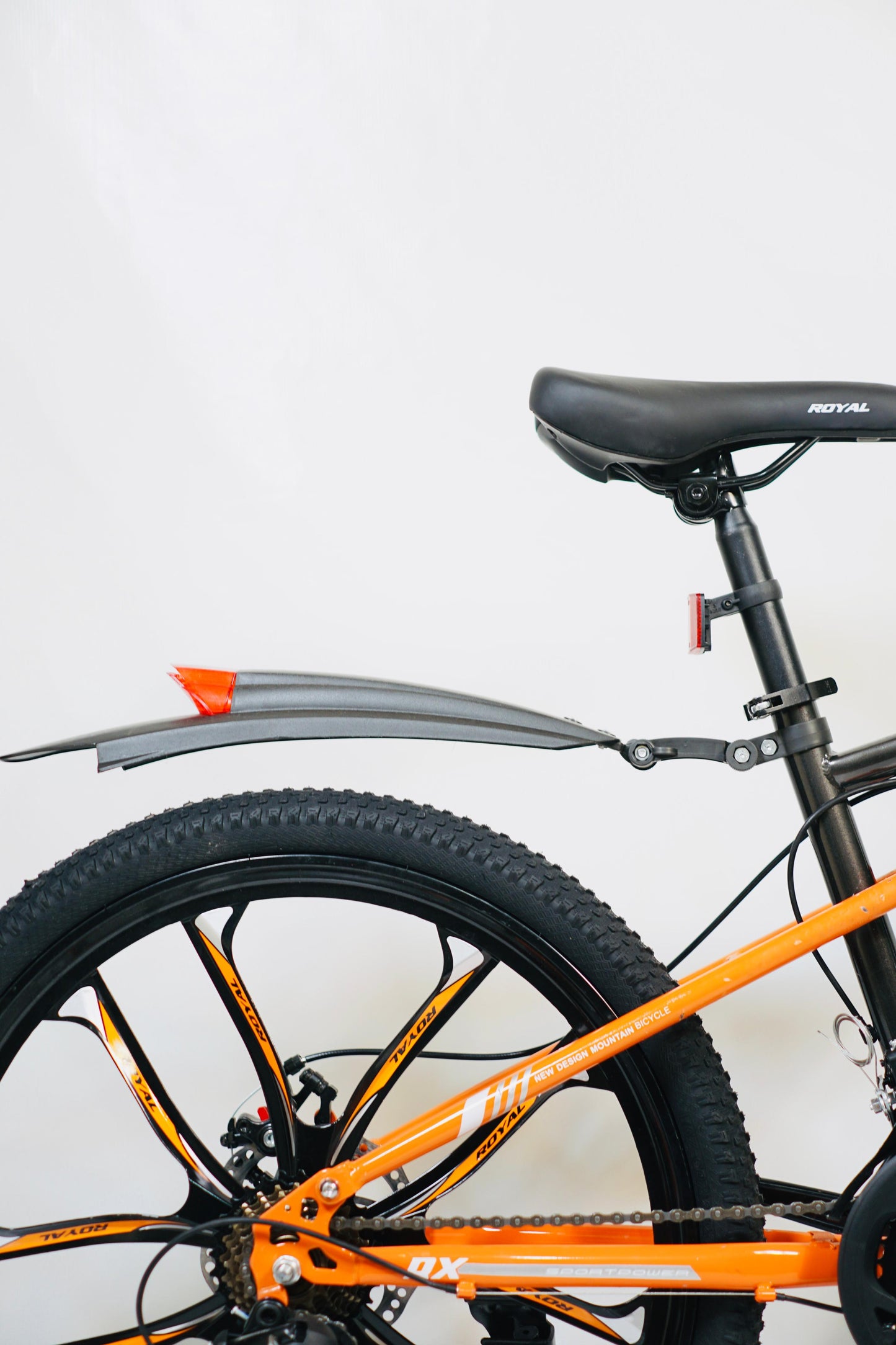 24 Inch Gear Cycle with Dual Disc Brakes & Hydraulic Shocks Black Color